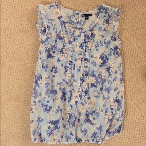 Floral, sleeveless powder blue top